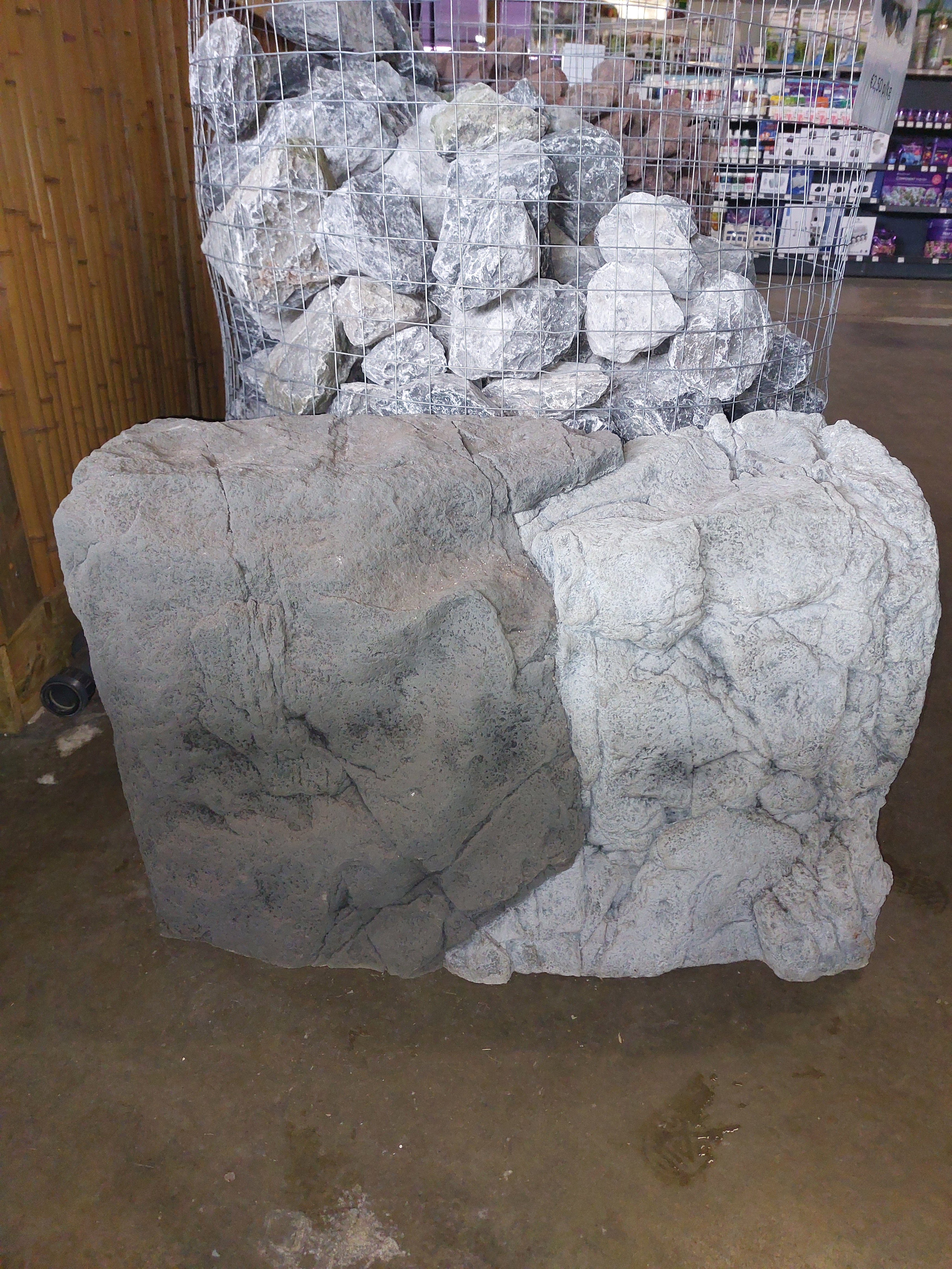 Decoratie Steen +/- 90 x 50 x 50